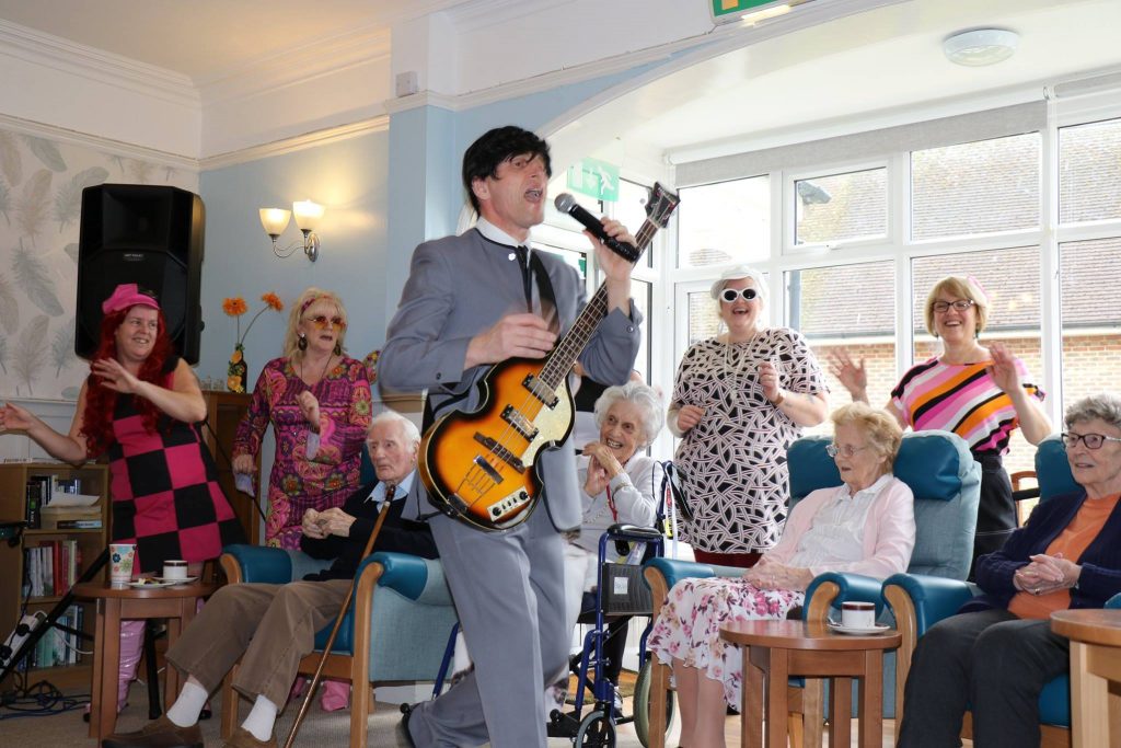 Top Carehome Entertainment Chris Field Singer for Nursing Homes